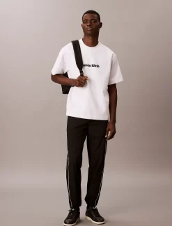 Calvin Klein Trainingshose aus Nylon mit relaxter Passform^Herren Hosen & Shorts