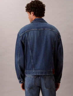 Calvin Klein Trucker-Jacke aus Denim im 90er Jahre Look^Herren Jeansjacken|JackenFrisch Eingetroffen
