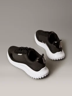 Calvin Klein Ultraleichte Sneakers mit verspiegelter silberner Lasche^Damen SneakerFrisch Eingetroffen