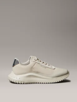 Calvin Klein Ultraleichte Sneakers mit verspiegelter silberner Lasche^Damen SneakerFrisch Eingetroffen