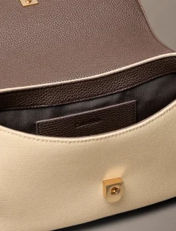 Calvin Klein Umhängetasche aus Baumwoll-Canvas mit Tragegriff^Damen Umhängetaschen|Taschen