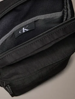 Calvin Klein Umhängetasche aus Nylon mit charakteristischem Logo^Herren Umhängetaschen & Schultertaschen|Taschen