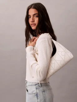 Calvin Klein Umhängetasche mit perforiertem Emblem-Logo^Damen SchultertaschenFrisch Eingetroffen|Taschen