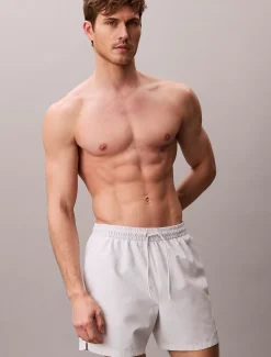 Calvin Klein Unifarbene Badehose^Herren BademodeFrisch Eingetroffen