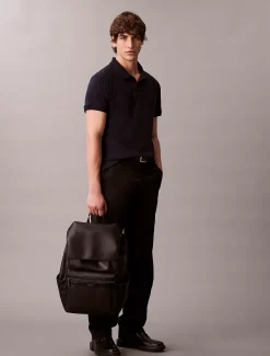 Calvin Klein Unifarbener Rucksack mit Klappe und Reißverschluss^Herren RucksäckeFrisch Eingetroffen|Taschen
