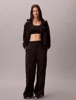 Calvin Klein Unsichtbarer Performance-Sport-BH für starken Halt^Damen Sport-bhs|Bhs & BralettesFrisch Eingetroffen