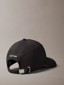 Calvin Klein Verstellbare Cap aus UV-geschütztem Twill mit Logo^Damen Schals & Handschuhe