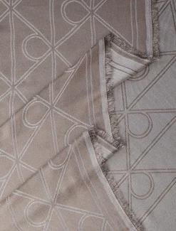 Calvin Klein Viereckiger Schal mit durchgehendem Emblem-Logo^Damen Schals & Handschuhe