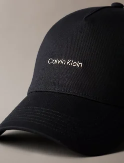 Calvin Klein VUV-beständige, verstellbare Kappe aus Baumwoll-Twill^Herren Kappen & MützenFrisch Eingetroffen