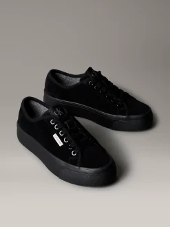 Calvin Klein Warme Plateau-Sneakers aus Wildleder für den Winter^Damen SneakerFrisch Eingetroffen