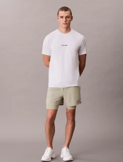 Calvin Klein Wasserabweisende, kurze 2-in-1-Sporthose^Herren Hosen & Shorts|Hosen & Shorts