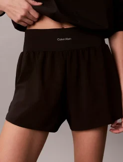 Calvin Klein Wasserabweisende, kurze 2-in-1-Sporthose^Damen Hosen & Shorts|Hosen & Shorts