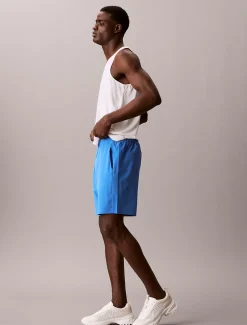 Calvin Klein Wasserabweisende, kurze Performance-Sporthose^Herren Hosen & Shorts|Hosen & Shorts