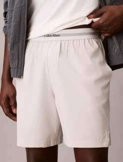 Calvin Klein Wasserabweisende, kurze Performance-Sporthose^Herren Hosen & Shorts|Hosen & Shorts