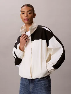 Calvin Klein Wasserabweisende Performance-Trainingsjacke^Damen Jacken & Pullovers|JackenFrisch Eingetroffen