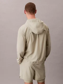 Calvin Klein Wasserabweisender Windbreaker mit Kapuze^Herren Jacken & Pullovers|JackenFrisch Eingetroffen