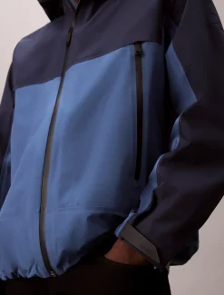 Calvin Klein Windbreaker-Jacke mit technischem Obermaterial^Herren JackenFrisch Eingetroffen