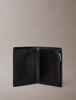 Calvin Klein Zweifach faltbares Portemonnaie mit geprägtem Monogramm^Herren Geldbörsen & Kartenetuis