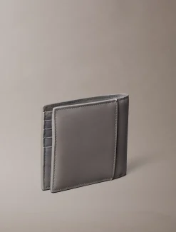Calvin Klein Zweifach faltbares Portemonnaie mit geprägtem Monologo^Herren Geldbörsen & Kartenetuis