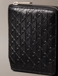 Calvin Klein Zweifach faltbares Reißverschluss-Portemonnaie mit durchgehender Monogrammprägung^Herren Geldbörsen & Kartenetuis